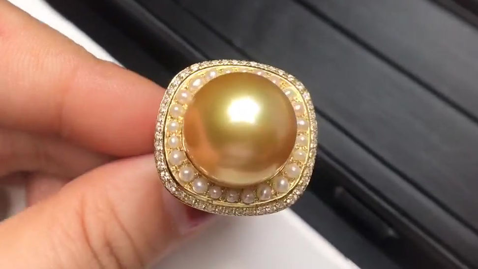 CUSTOMIZE | 14-15mm Golden South Sea Pearl Royal Ring, 18k Gold w/ Diamond